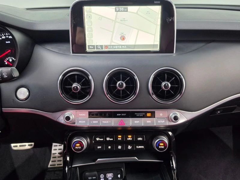 Kia Stinger 3.3 Turbo AWD| 365�.�. | Mobile.bg � ����������� 12