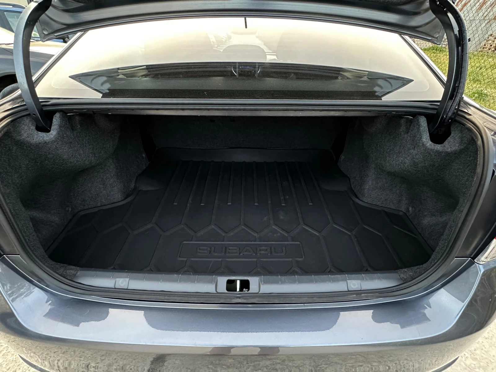 Subaru Impreza 2.0 Premium 4x4 | Mobile.bg — изображение 11
