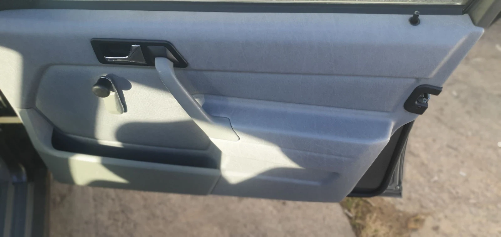 Mercedes-Benz 190 1.8  | Mobile.bg   12