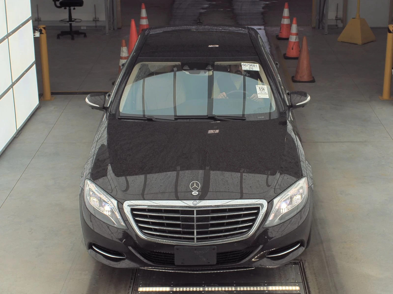 Mercedes-Benz S 550 Lane Keeping/DISTRONIC PLUS/KEYLESS - изображение 3