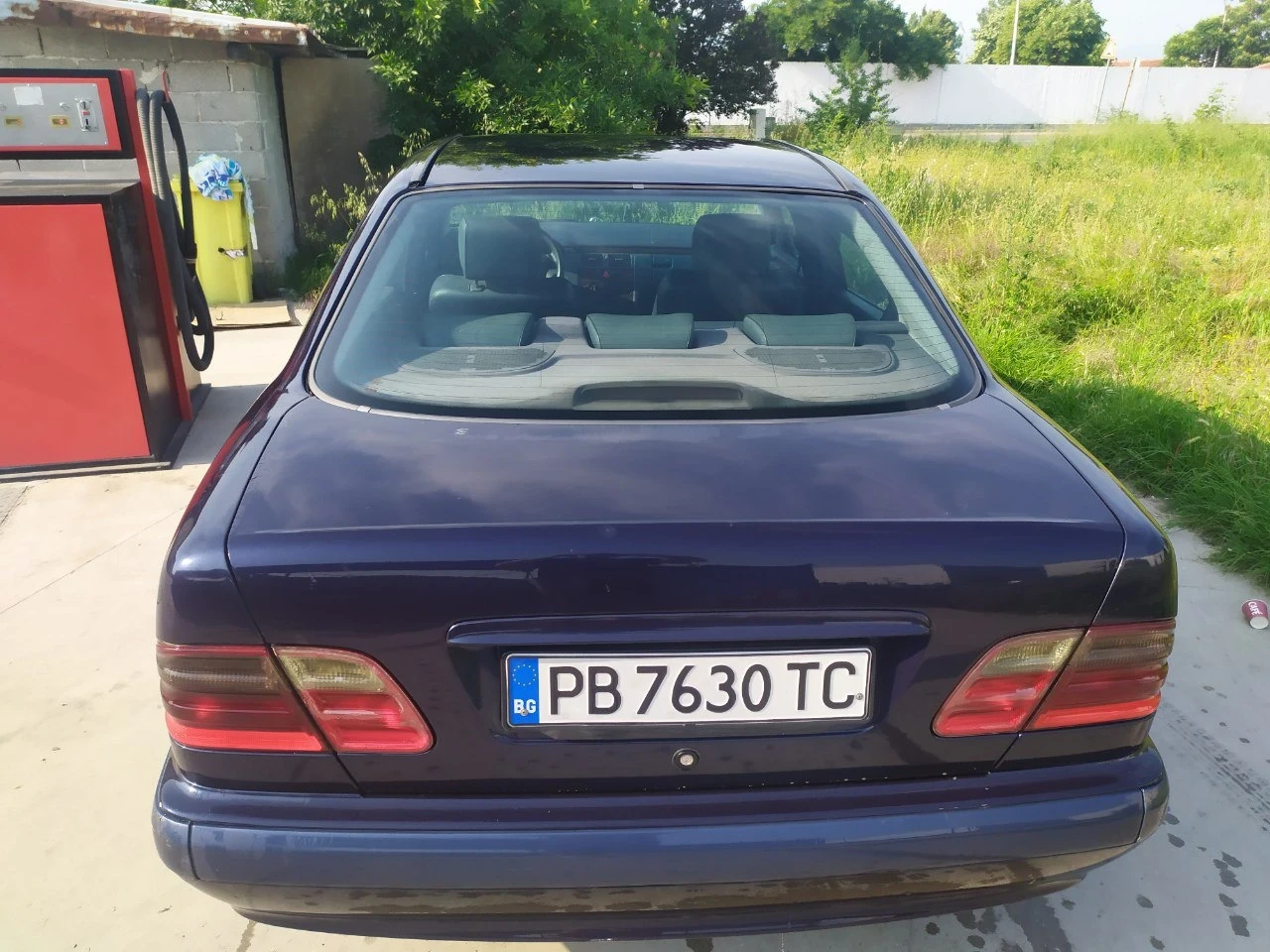 Mercedes-Benz E 220  - изображение 2