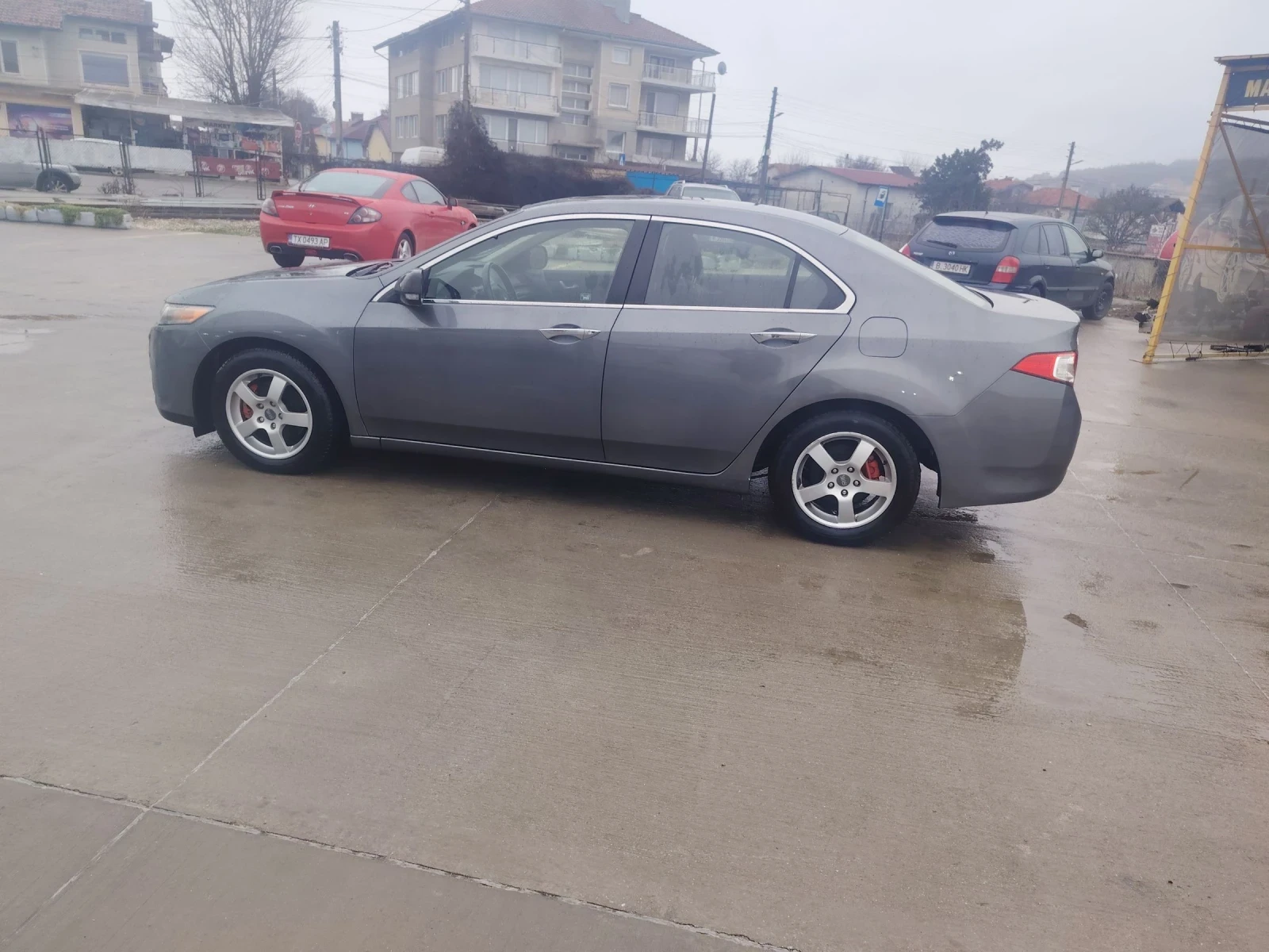 Honda Accord 2.0 Бензин Швейцария , снимка 16 - Автомобили и джипове - 53629131