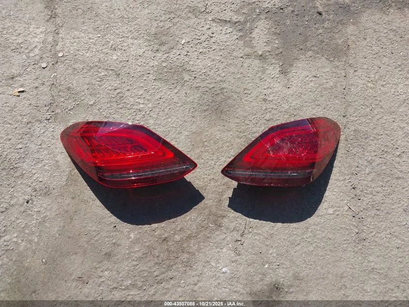 Mercedes-Benz C 300 2019 MERCEDES-BENZ C 300 - изображение 10