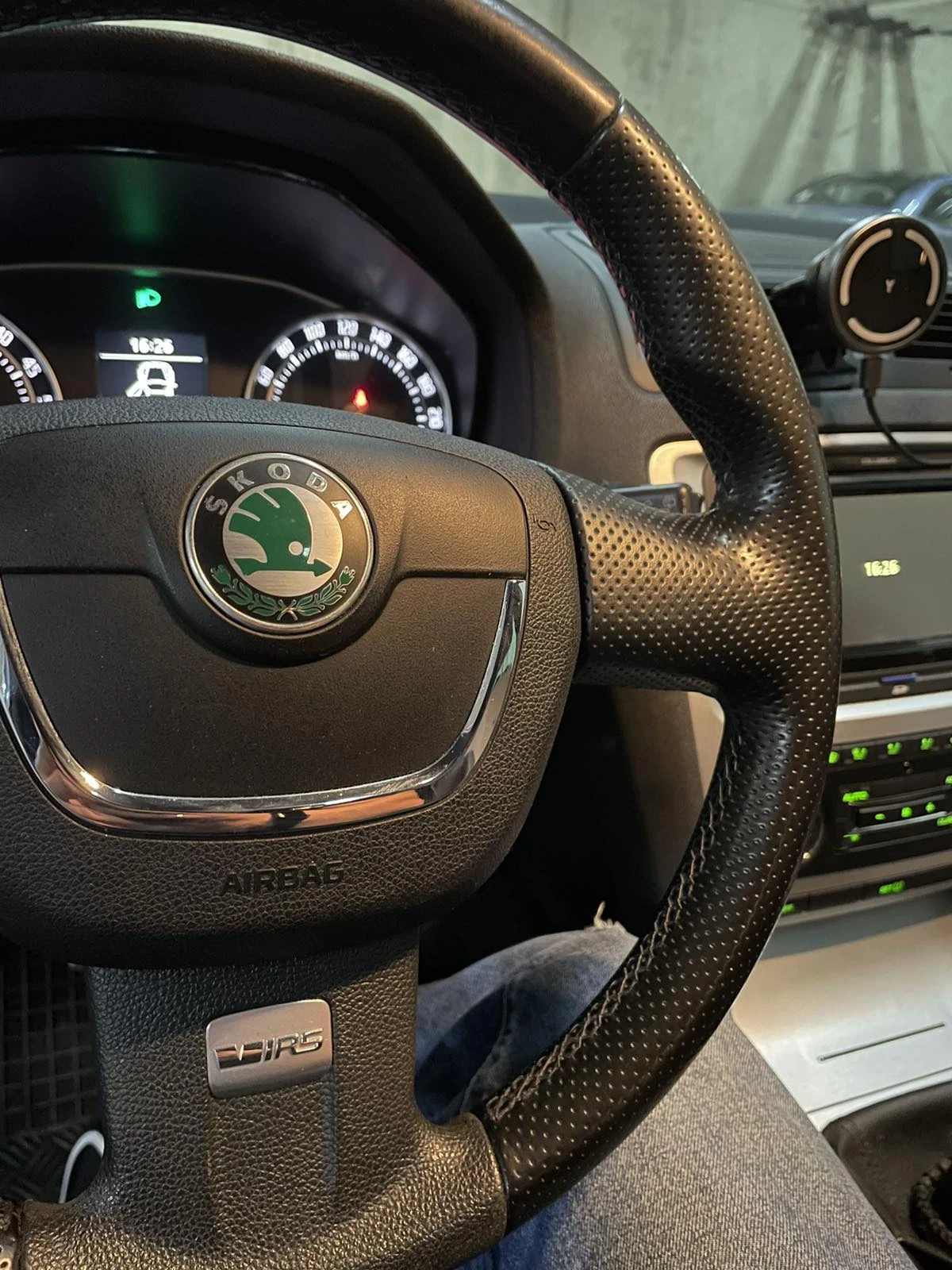 Skoda Octavia VRS - изображение 10