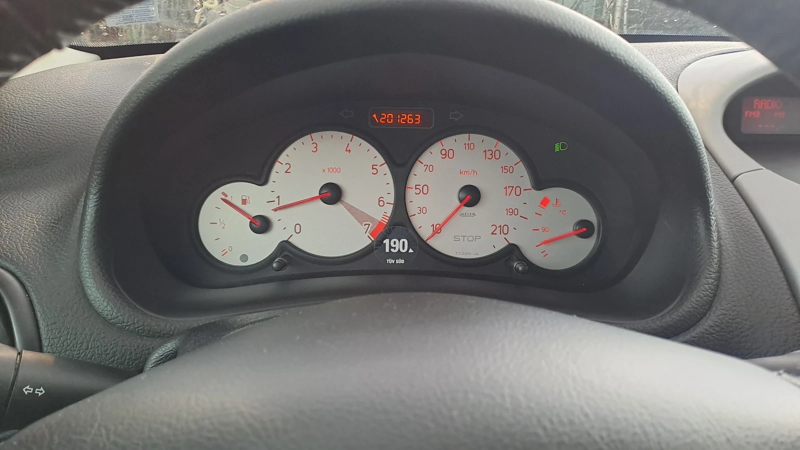 Peugeot 206 (1.6 109кс.) SR.SPORT!, снимка 10 - Автомобили и джипове - 54091951