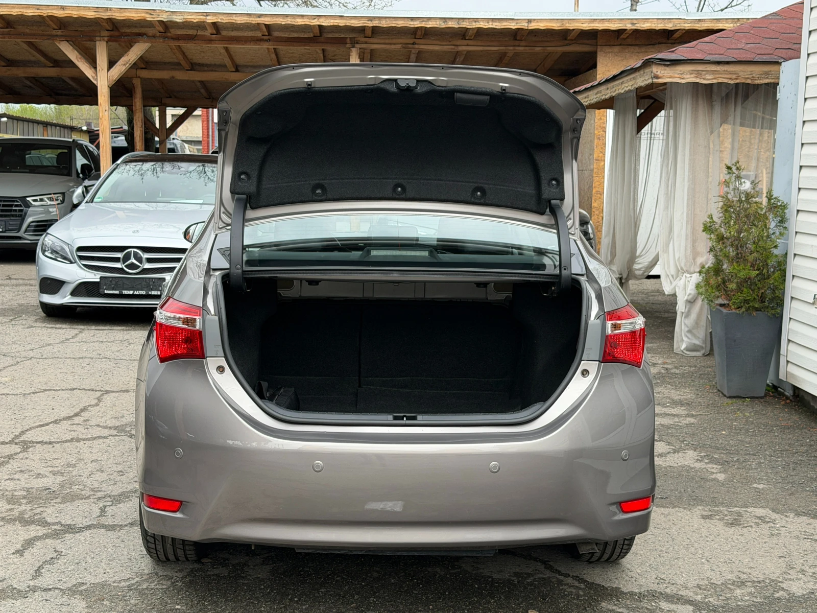 Toyota Corolla 65000��* 1.6I* 132kc* ���������* �������� ������� | Mobile.bg � ����������� 6