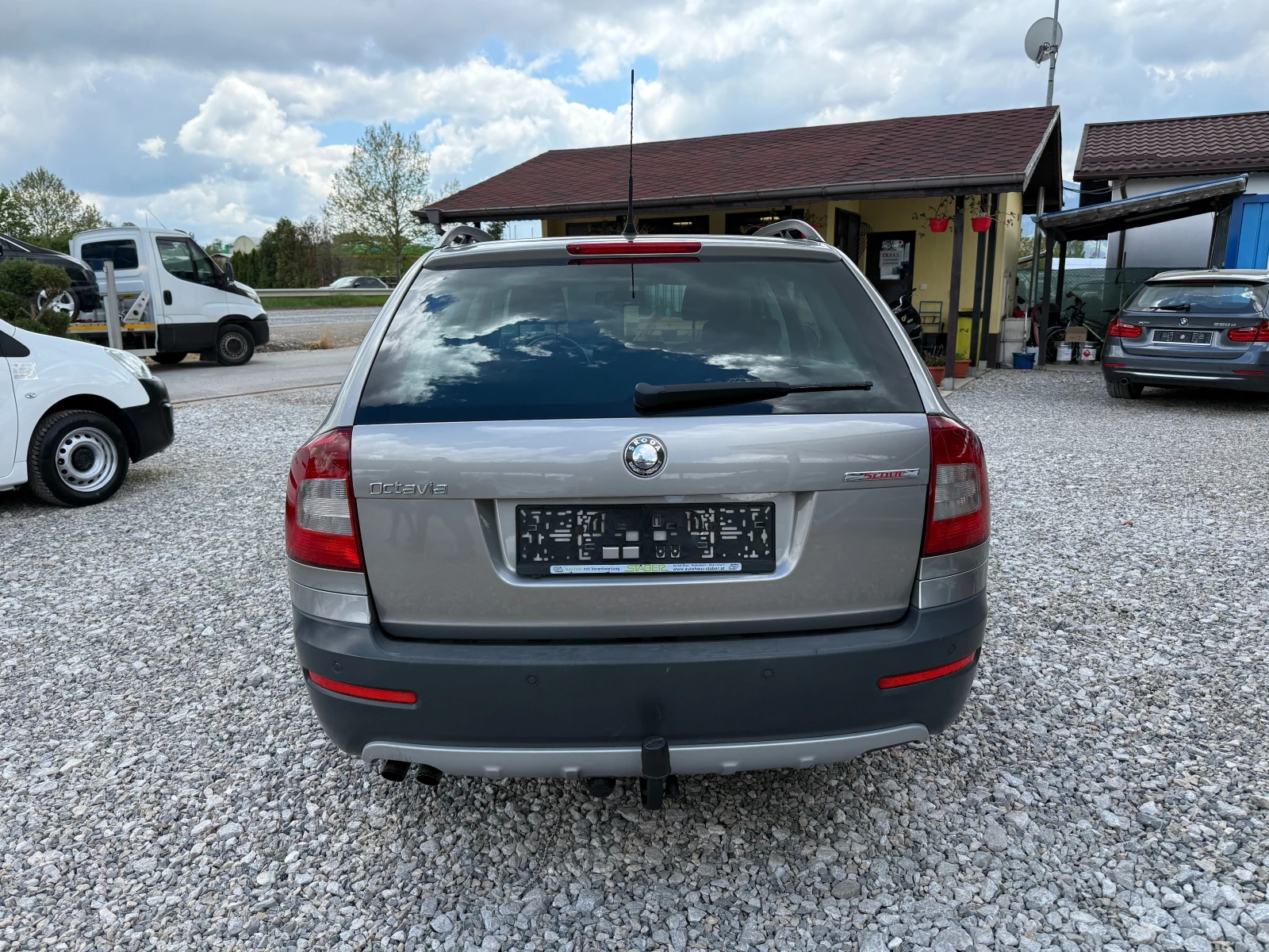 Skoda Octavia 2.0TDI 140кс SCOUT  ! ! КЛИМАТРОНИК, снимка 4 - Автомобили и джипове - 54424739