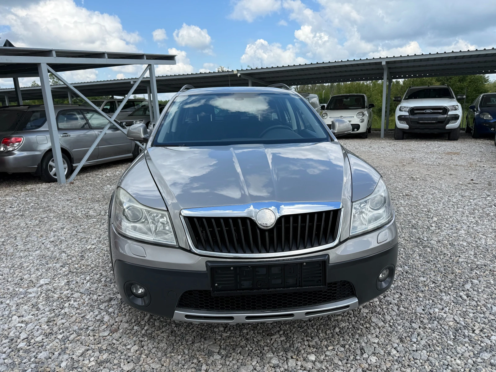 Skoda Octavia 2.0TDI 140кс SCOUT  ! ! КЛИМАТРОНИК, снимка 8 - Автомобили и джипове - 54424739