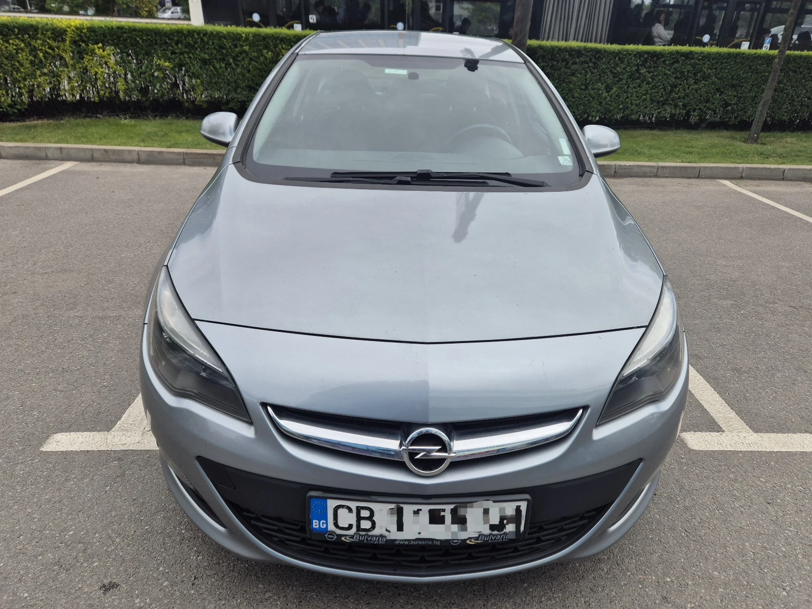 Opel Astra J 1.6 LPG от България, снимка 2 - Автомобили и джипове - 54673608