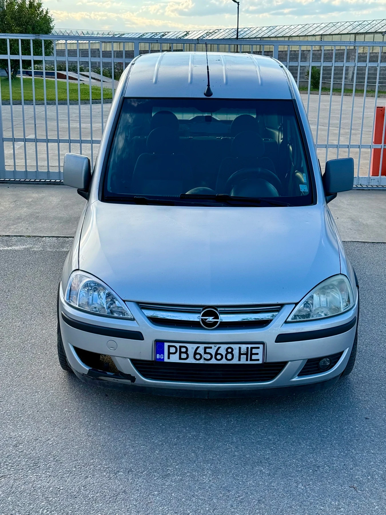 Opel Combo 1.7CDTI/ КЛИМАТИК/ ТЕГЛИЧ/ обслужено , снимка 3 - Автомобили и джипове - 54973488