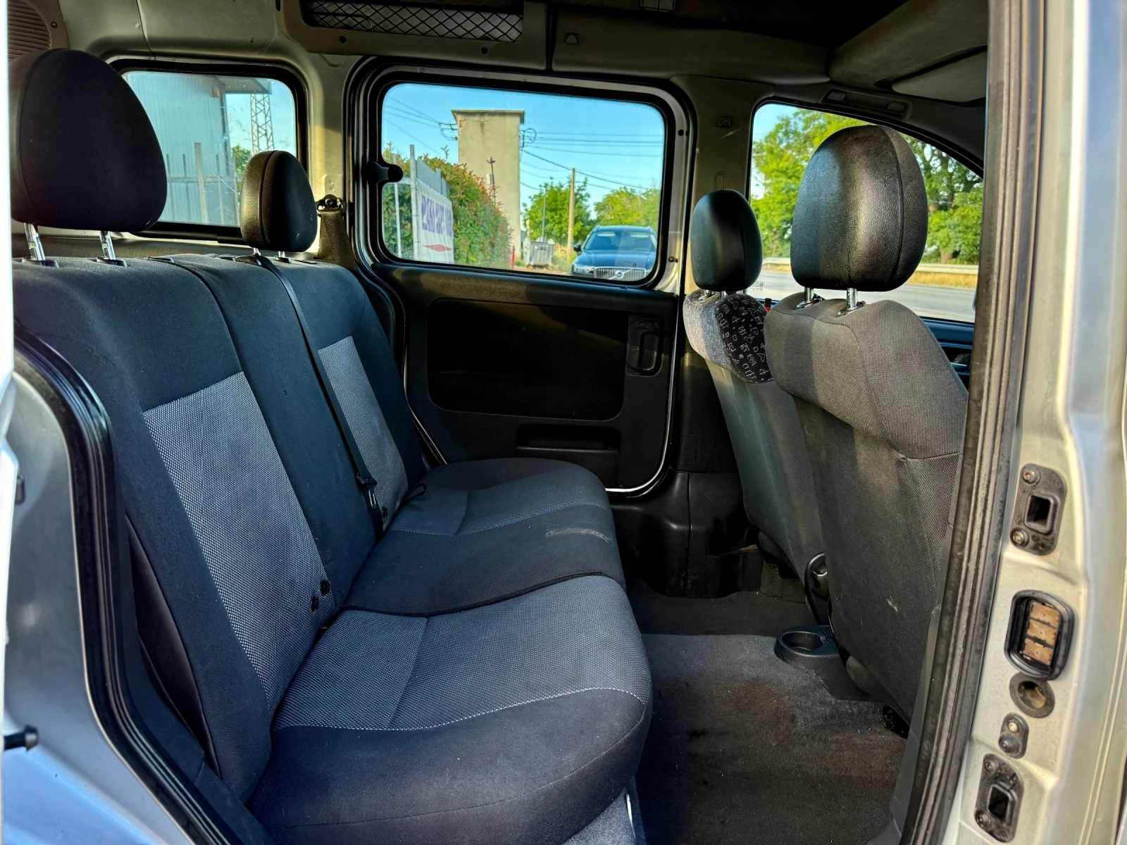 Opel Combo 1.7CDTI/ КЛИМАТИК/ ТЕГЛИЧ/ обслужено , снимка 10 - Автомобили и джипове - 54973488
