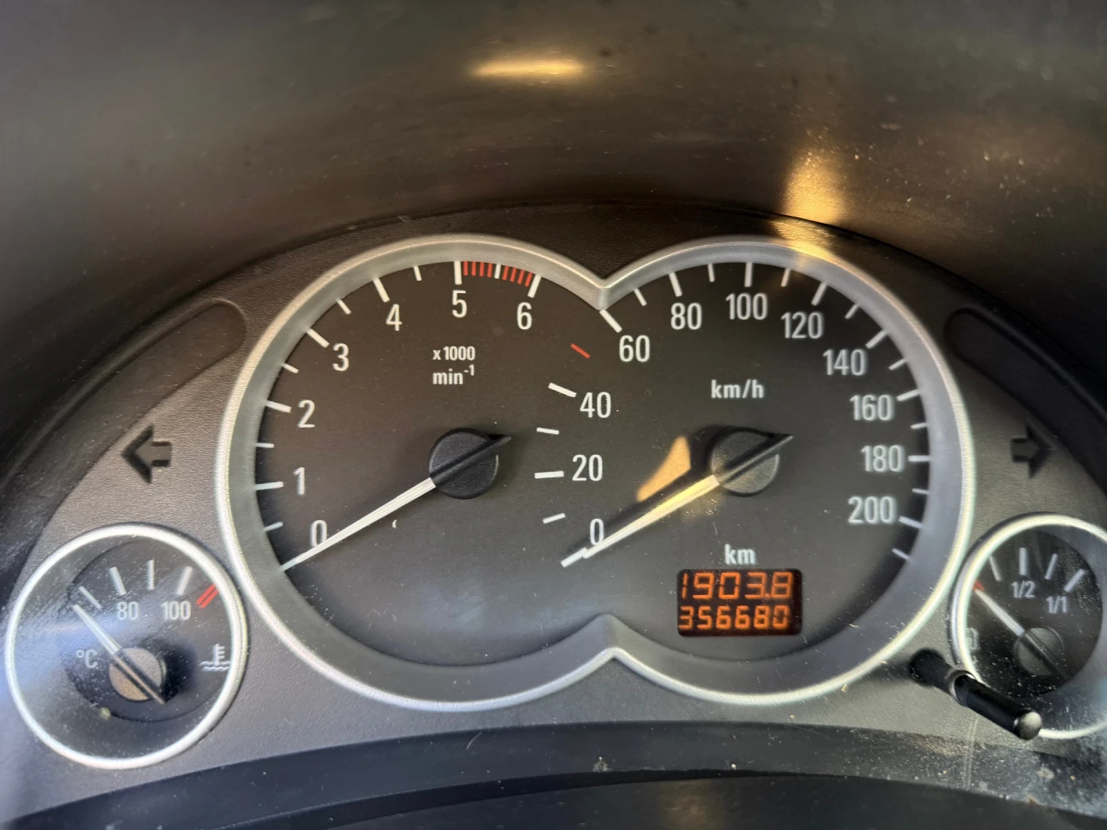 Opel Combo 1.7CDTI/ КЛИМАТИК/ ТЕГЛИЧ/ обслужено , снимка 12 - Автомобили и джипове - 54973488
