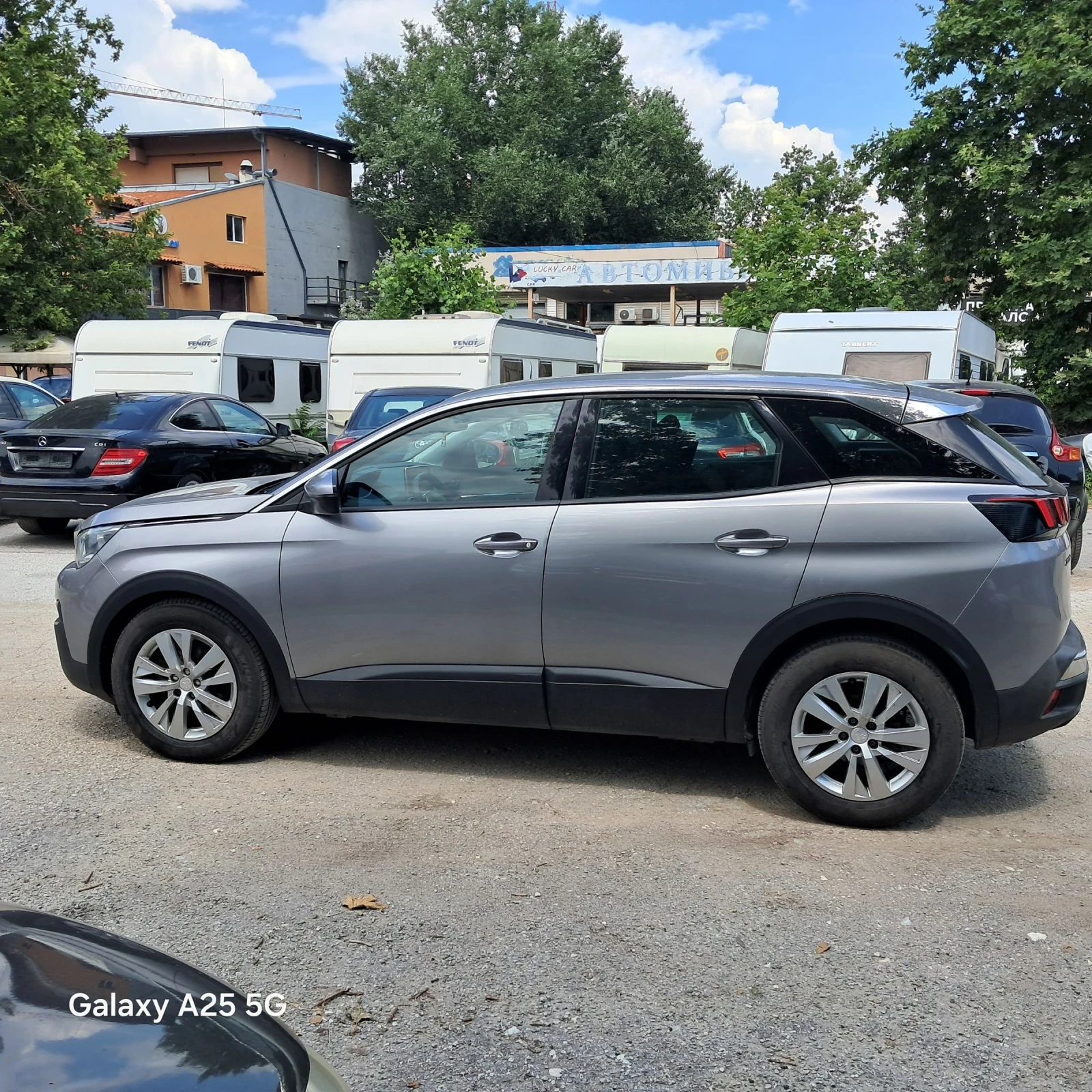 Peugeot 3008 15 нави автомат, снимка 13 - Автомобили и джипове - 55150418