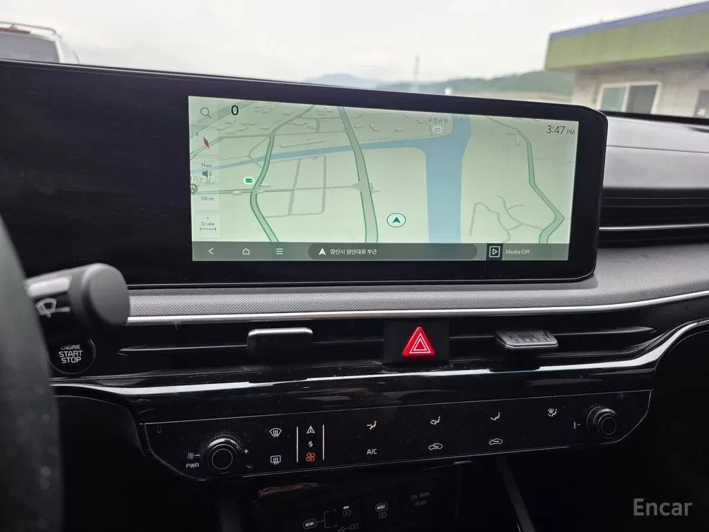 Kia K5 ГАЗ | BLIND SPOT| ОБДУХВАНЕ | DIGITAL DASH, снимка 12 - Автомобили и джипове - 55215030