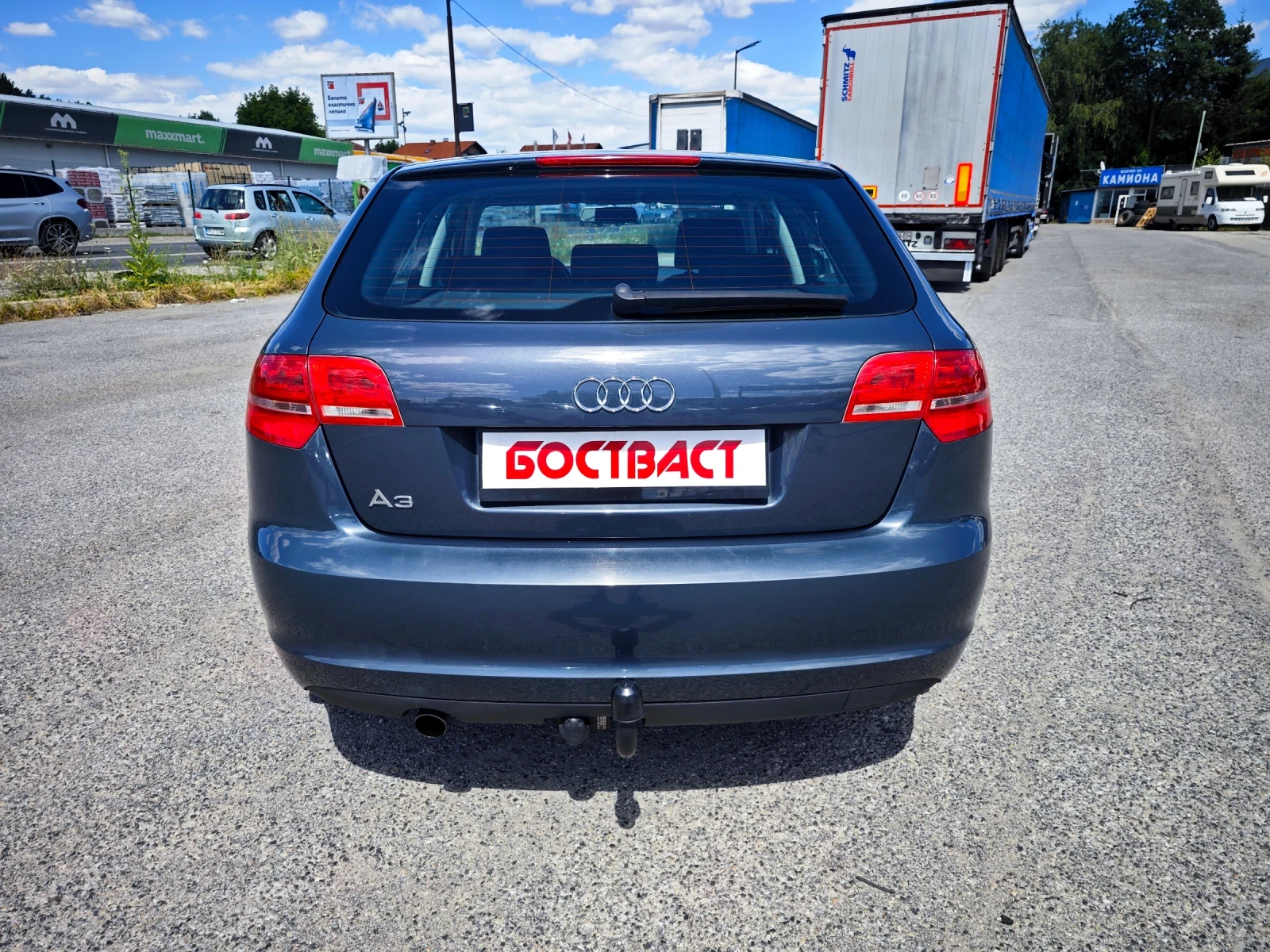 Audi A3 1.6 i, снимка 4 - Автомобили и джипове - 55300753