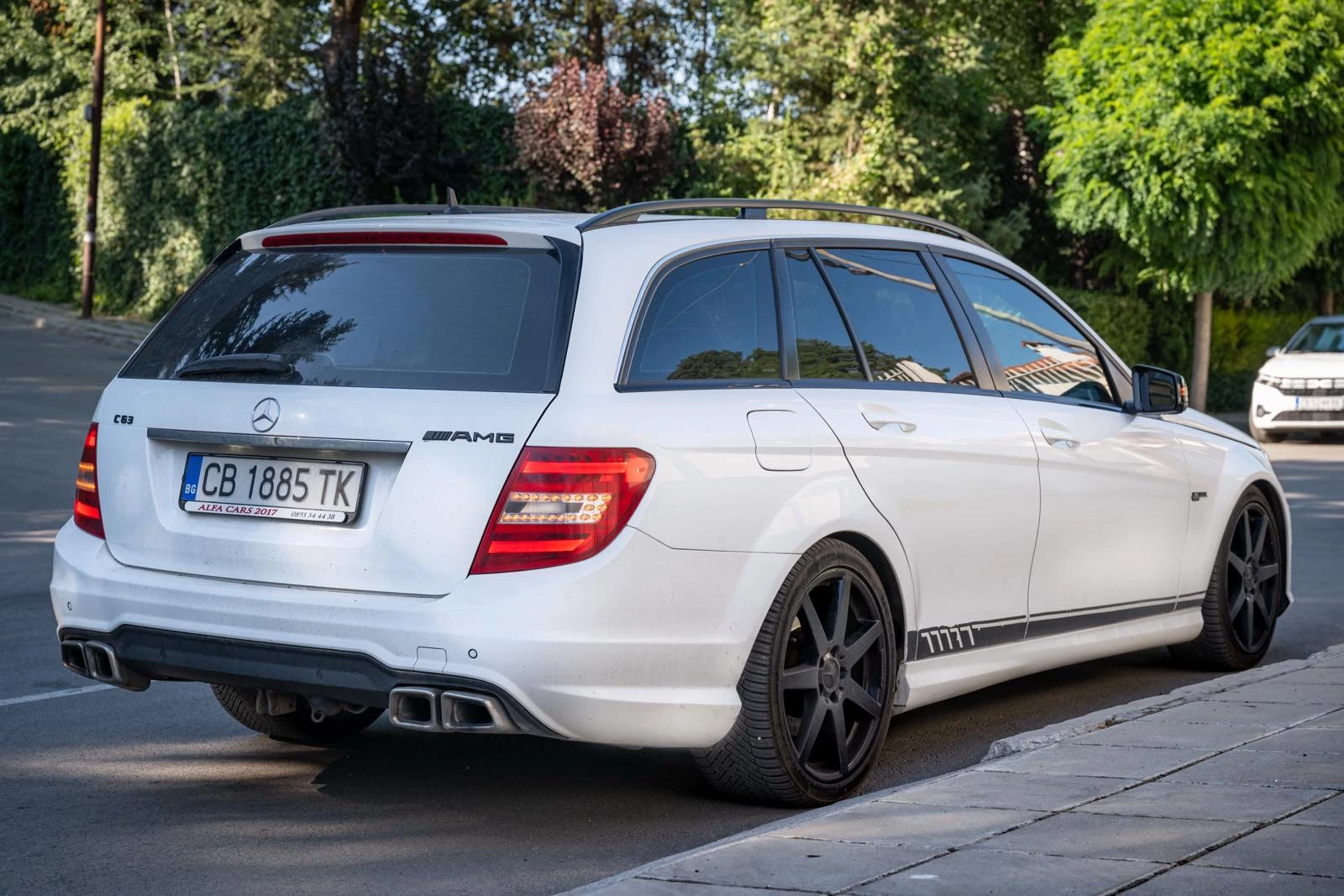 Mercedes-Benz C 250 4 MATIC, снимка 3 - Автомобили и джипове - 55515771