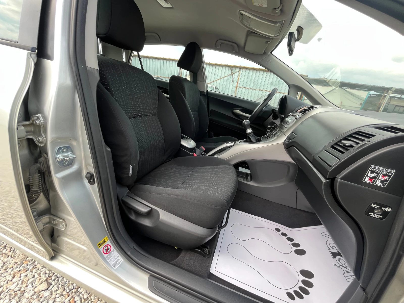 Toyota Auris 1, 4D4D, 90kc, , ЛИЗИНГ, снимка 11 - Автомобили и джипове - 55655156
