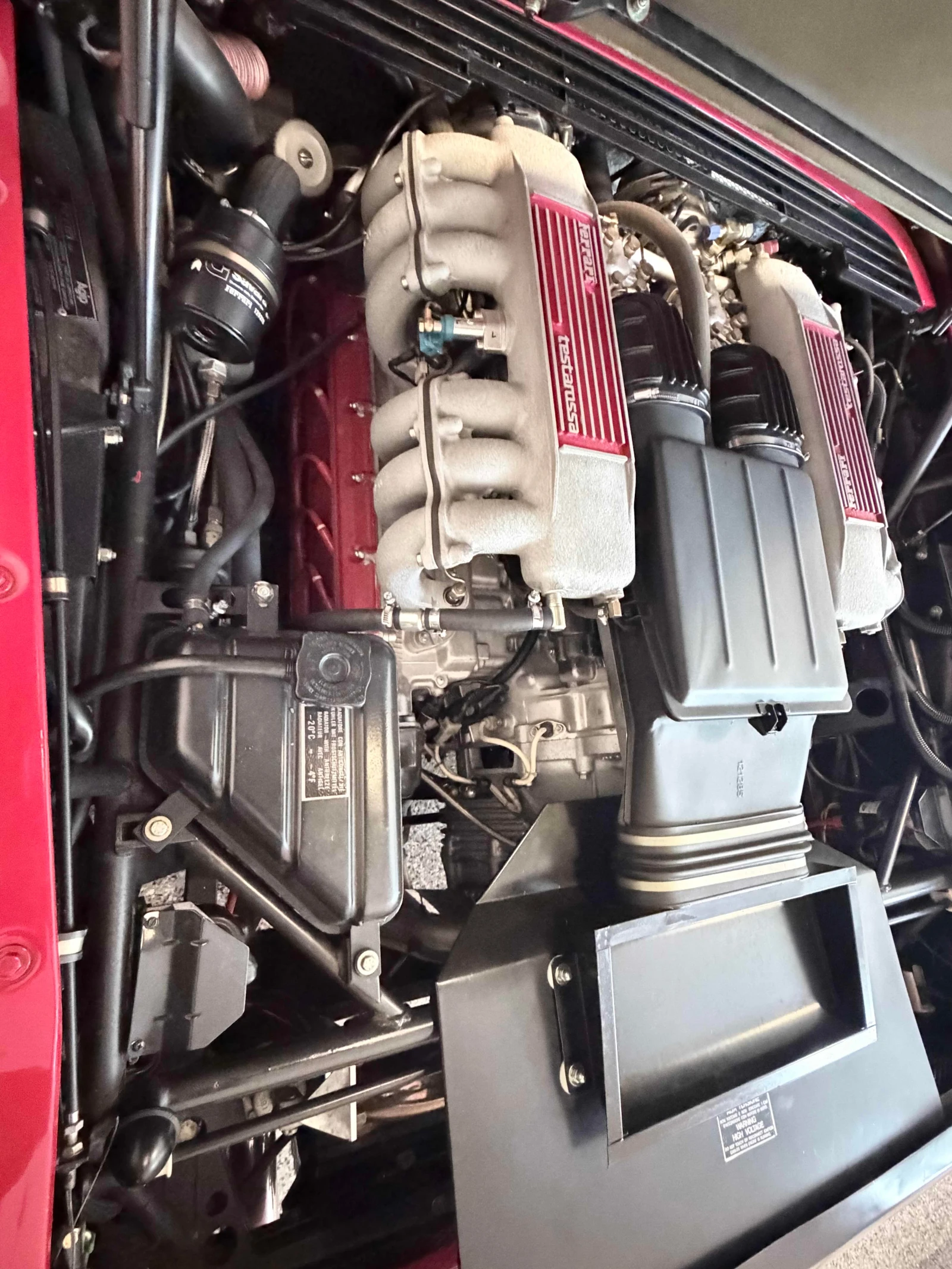 Ferrari Testarossa * ПЕРФЕКТНО СЪСТОЯНИЕ* , снимка 11 - Автомобили и джипове - 55989547