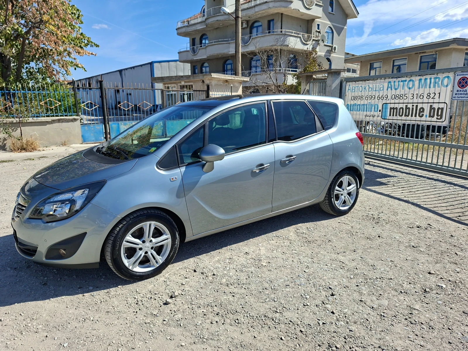 Opel Meriva 1.4 TURBO 140 к.с.ПАНОРАМА , снимка 10 - Автомобили и джипове - 56325237