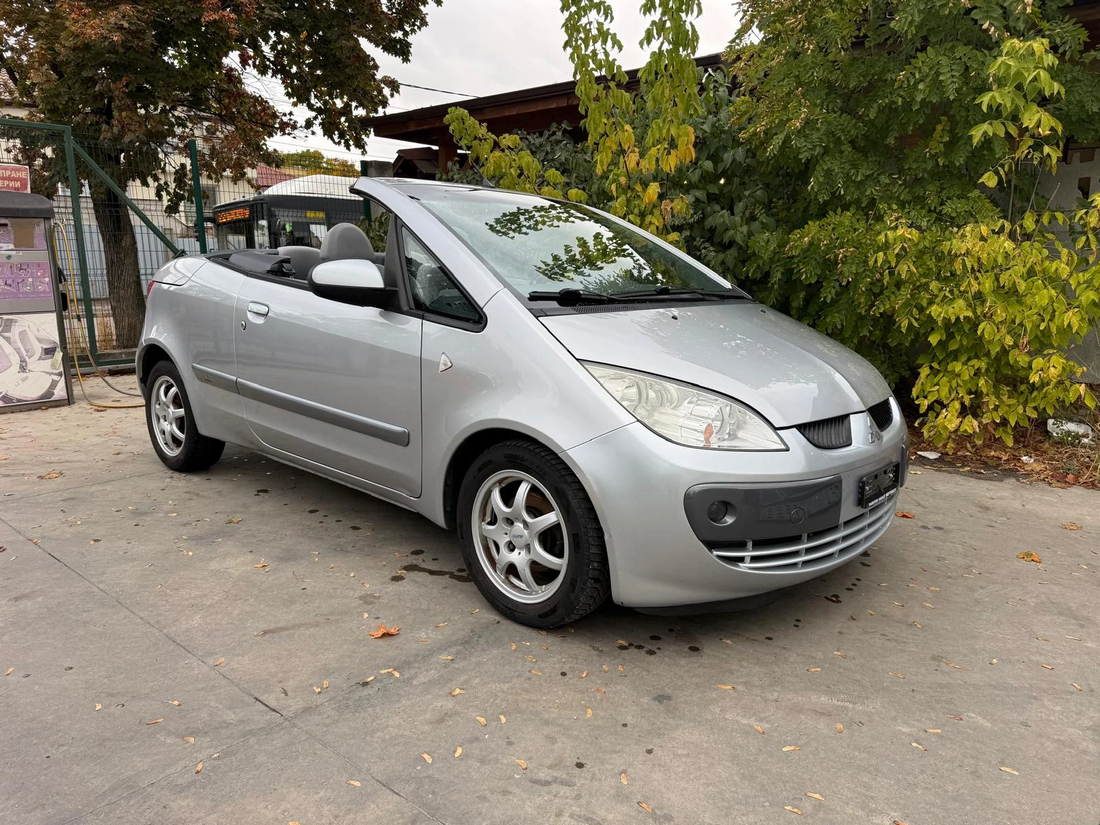 Mitsubishi Colt 1.5, снимка 3 - Автомобили и джипове - 56574870