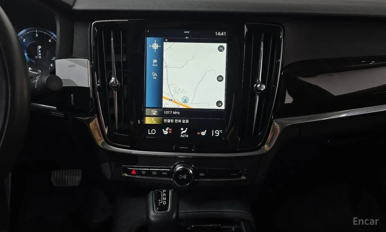 Volvo S90, снимка 9 - Автомобили и джипове - 56710751