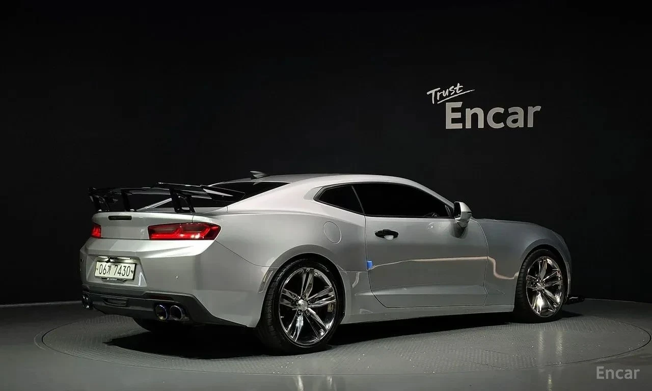 Chevrolet Camaro, снимка 2 - Автомобили и джипове - 56739899
