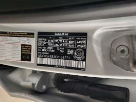 Mercedes-Benz GLC 300 4MATIC | PANO | KEYLESS | AMBIENT | ПОДГРЕВИ | , снимка 15