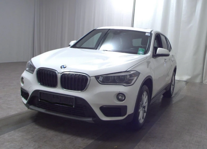 BMW X1 2.0d LED Теглич Панорама ЛИЗИНГ, снимка 1 - Автомобили и джипове - 47362199