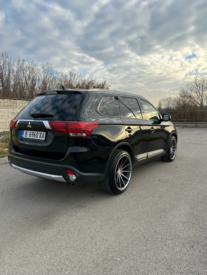 Mitsubishi Outlander Outlander 3.0GT, снимка 1 - Автомобили и джипове - 48166133