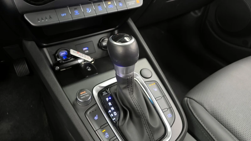 Hyundai Kona 2.0 2WD MODERN autogeorge.com, снимка 9 - Автомобили и джипове - 52391705