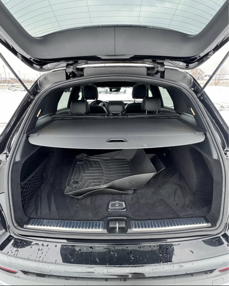 Mercedes-Benz GLC 300 Погреви * * Черен Салон * * Carfax * * Лизинг * * , снимка 12 - Автомобили и джипове - 53436657