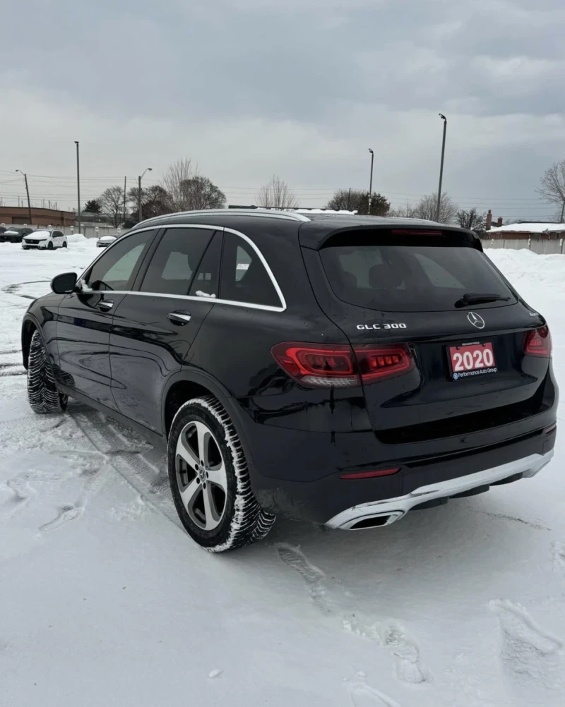 Mercedes-Benz GLC 300 Погреви * * Черен Салон * * Carfax * * Лизинг * * , снимка 6 - Автомобили и джипове - 53436657