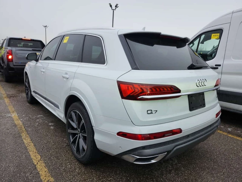 Audi Q7 * PROGRESSIV * 360 * PANO * 2  КЛЮЧА * ОБДУХВАНЕ *, снимка 4 - Автомобили и джипове - 53529659