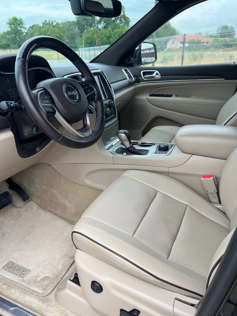 Jeep Grand cherokee OVERLAND 5.7 HEMI/ 952лв/месец - изображение 7