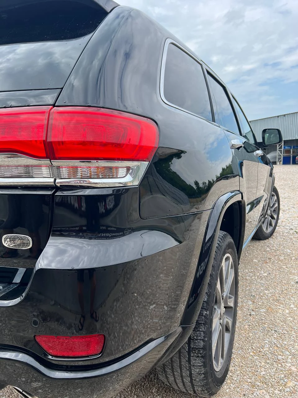 Jeep Grand cherokee OVERLAND 5.7 HEMI/ 952лв/месец - изображение 4