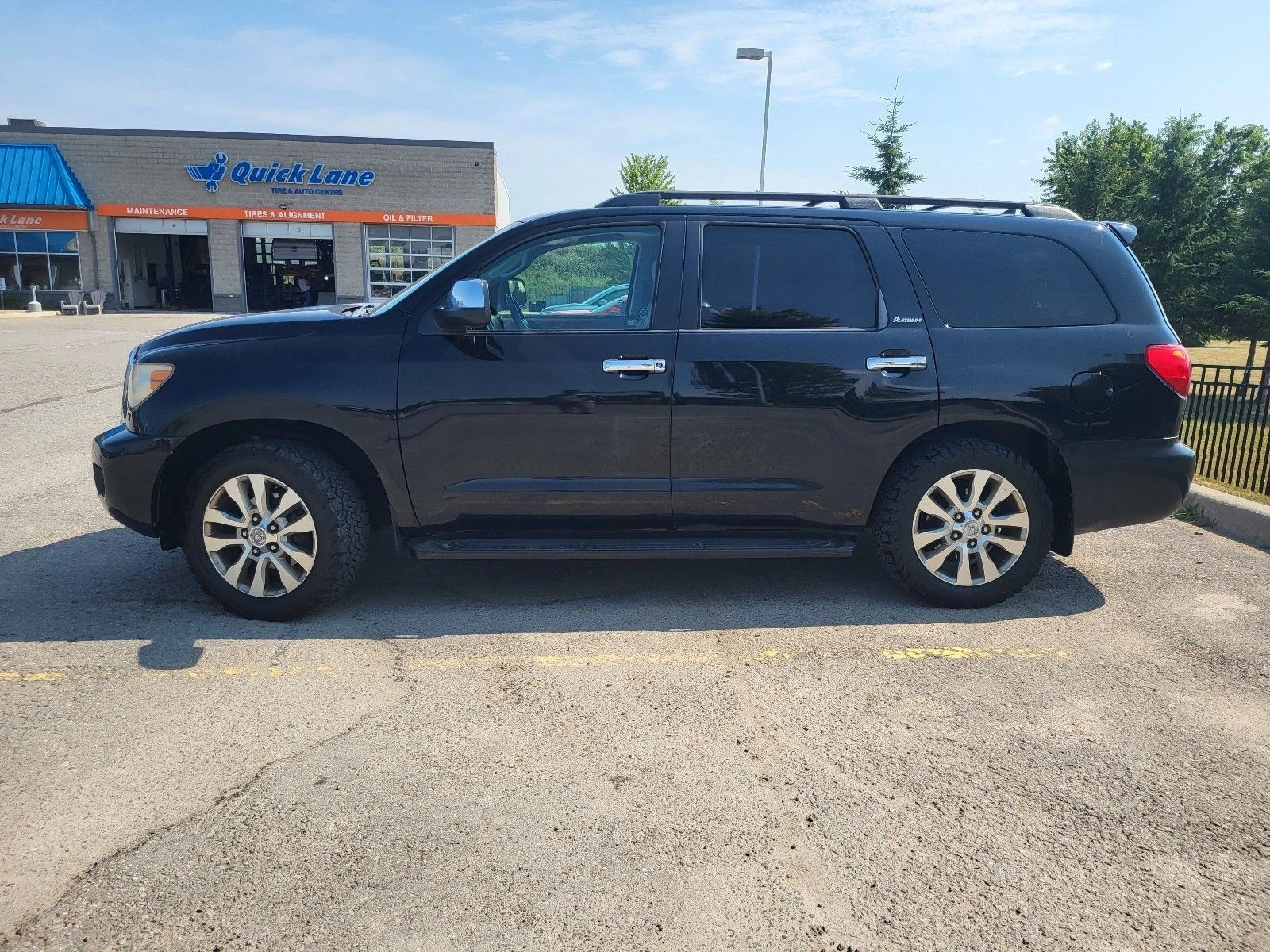 Toyota Sequoia Platinum CARFAX АВТО КРЕДИТ  - изображение 4