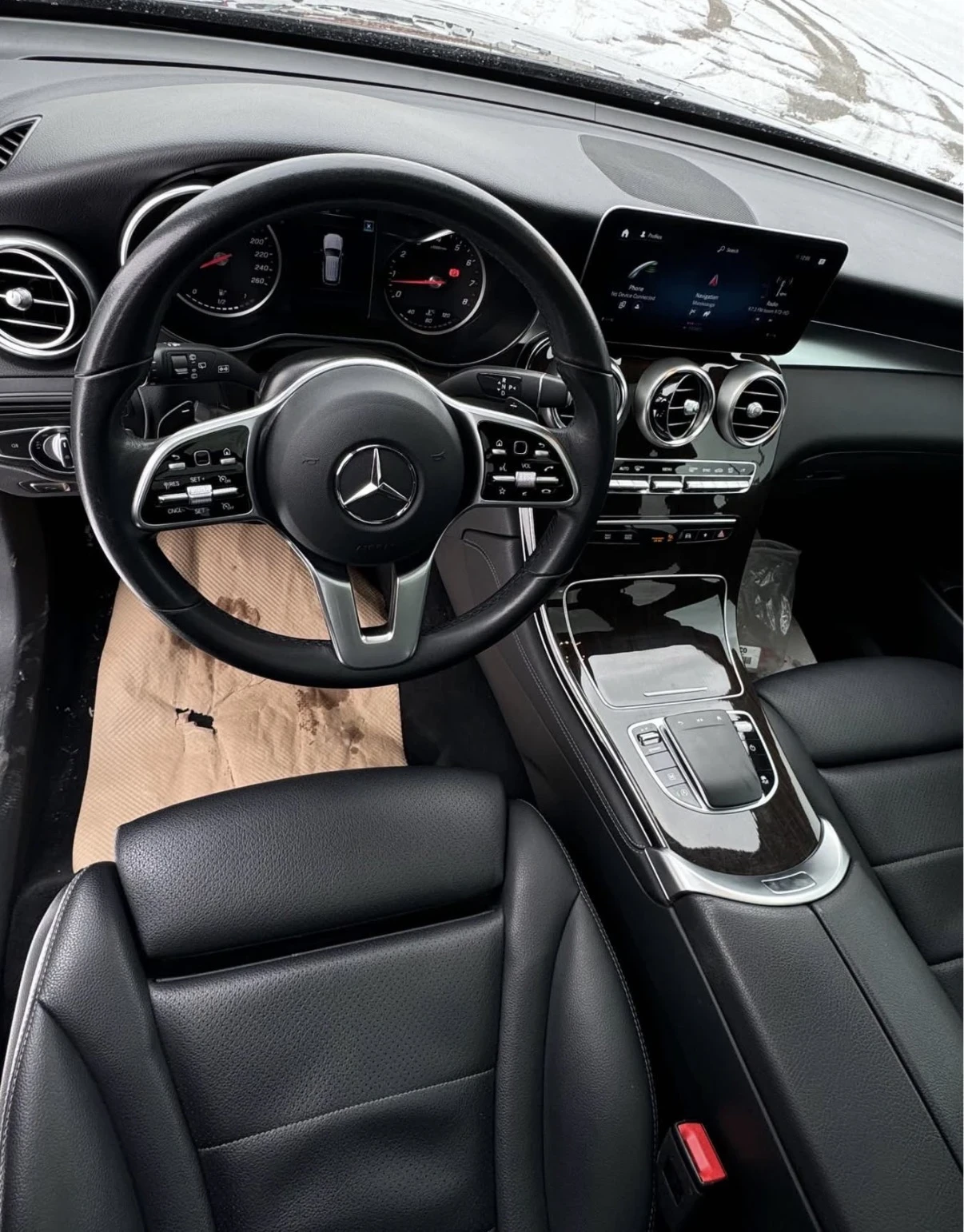 Mercedes-Benz GLC 300 Погреви * * Черен Салон * * Carfax * * Лизинг * *  - изображение 7