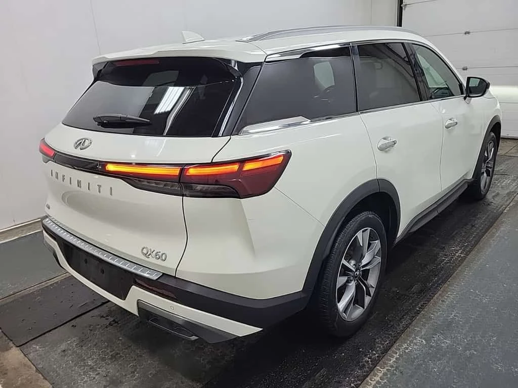 Infiniti QX60 * AWD LUXE 7 PASSENGER 1 OWNER CLEAN CARFAX * CARF | Mobile.bg � ����������� 5