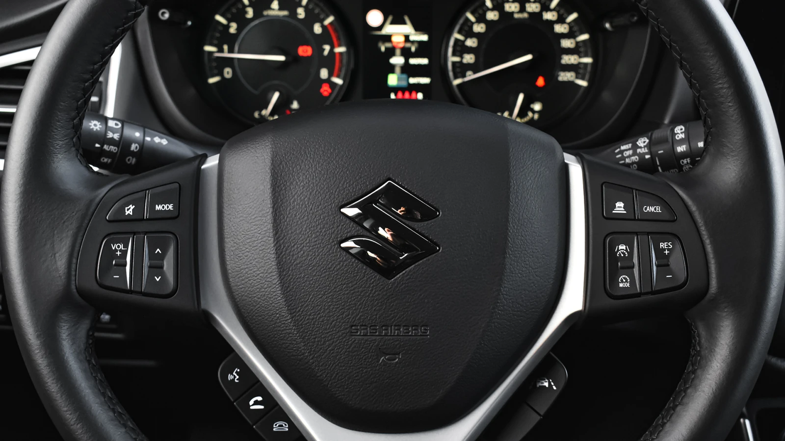 Suzuki SX4 S-Cross GL+ 1.4 Boosterjet Mild Hybrid, снимка 13 - Автомобили и джипове - 53875413