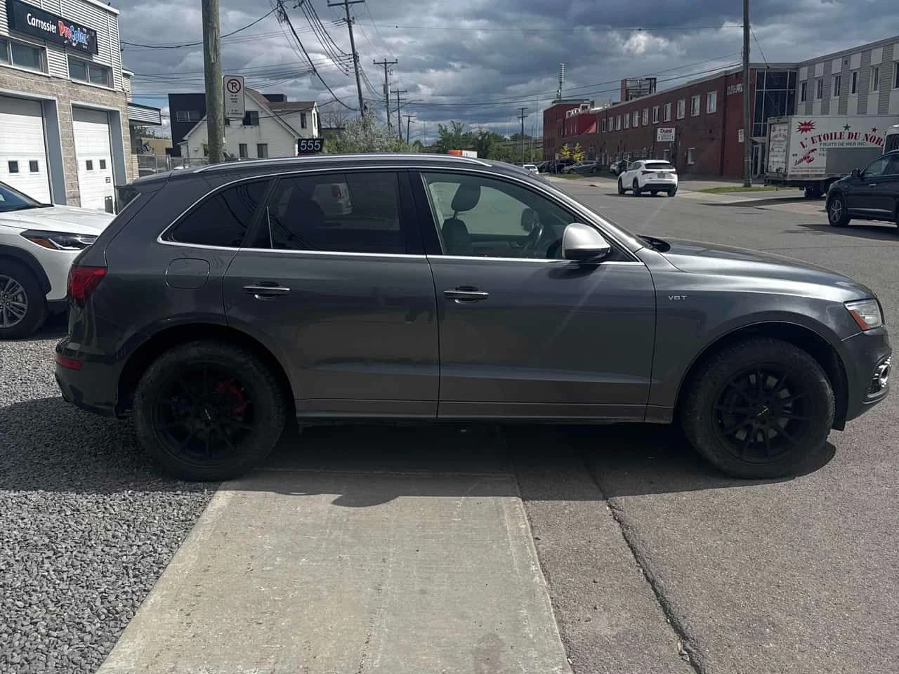 Audi SQ5 * 3.0T Progressiv * CARFAX * БЕЗ ПЪРВОНАЧАЛНА ВНОС, снимка 3 - Автомобили и джипове - 54709186