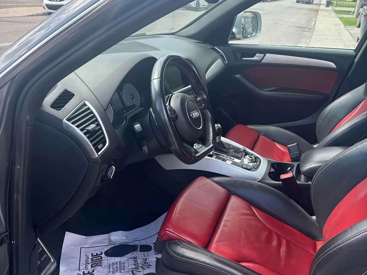 Audi SQ5 * 3.0T Progressiv * CARFAX * БЕЗ ПЪРВОНАЧАЛНА ВНОС, снимка 5 - Автомобили и джипове - 54709186
