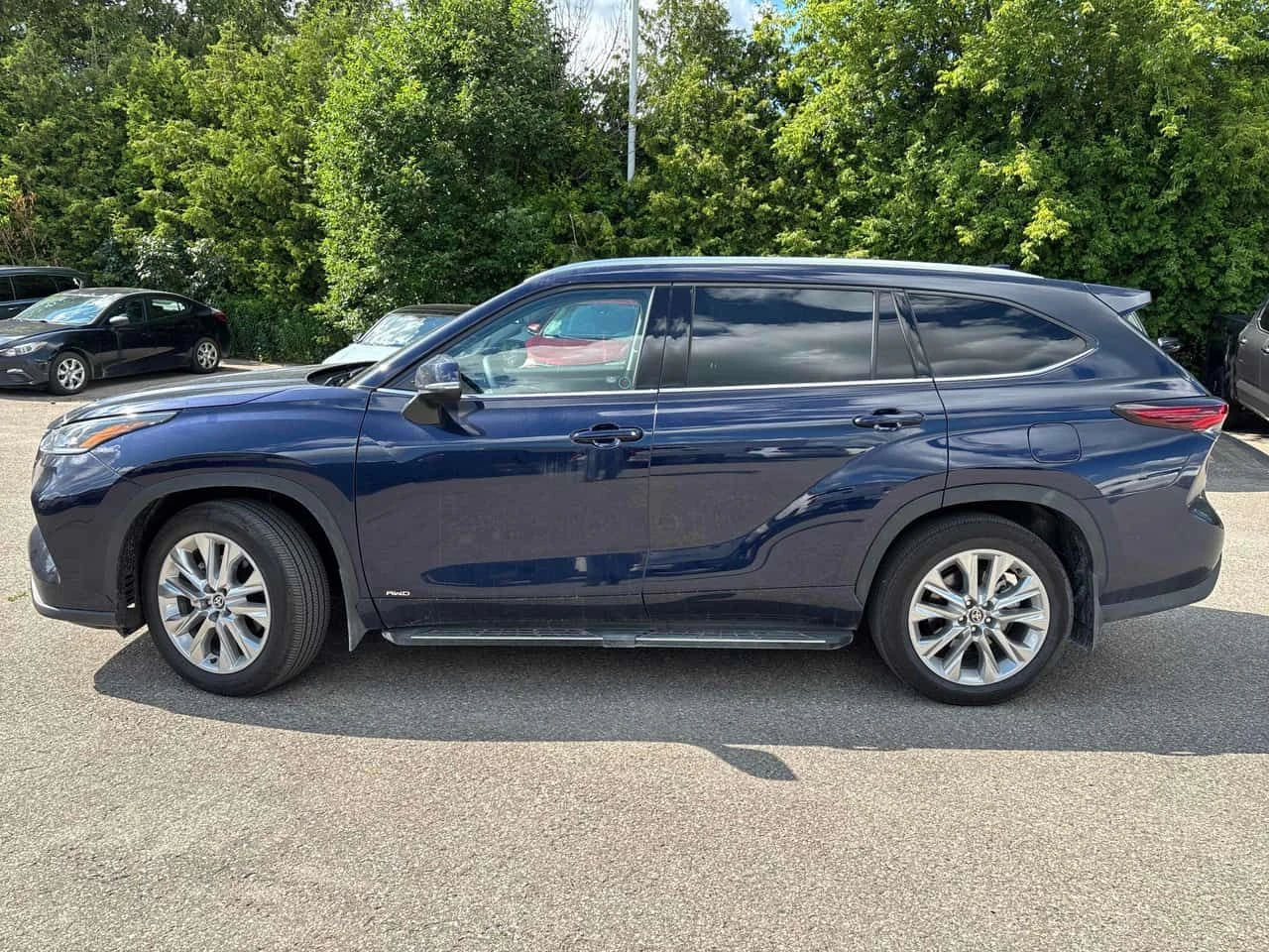 Toyota Highlander * Hybrid Limited * CARFAX * ОПЦИЯ ЗА ФИНАНСИРАНЕ, снимка 2 - Автомобили и джипове - 55199557