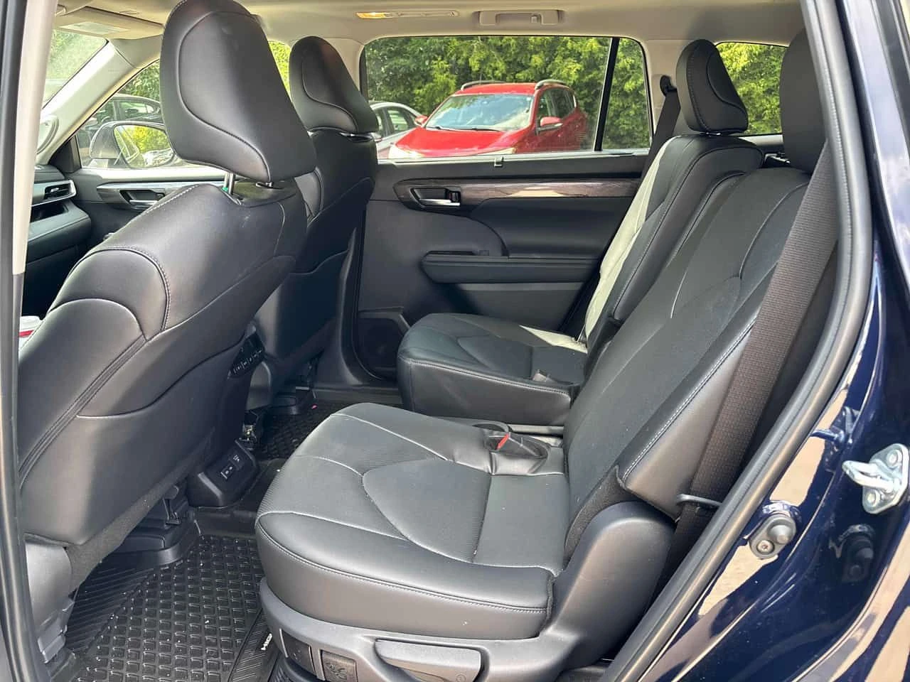 Toyota Highlander * Hybrid Limited * CARFAX * ОПЦИЯ ЗА ФИНАНСИРАНЕ, снимка 12 - Автомобили и джипове - 55199557