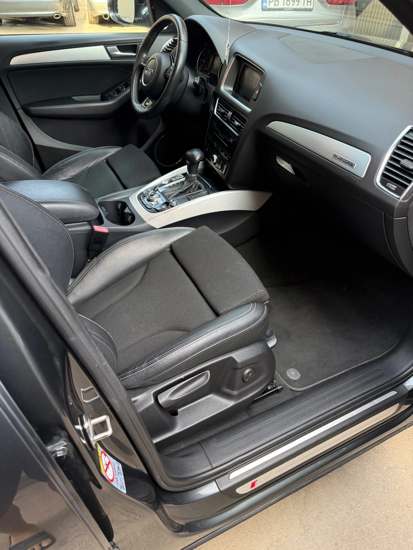 Audi Q5 3.0 tdi - S line, снимка 11 - Автомобили и джипове - 55904068