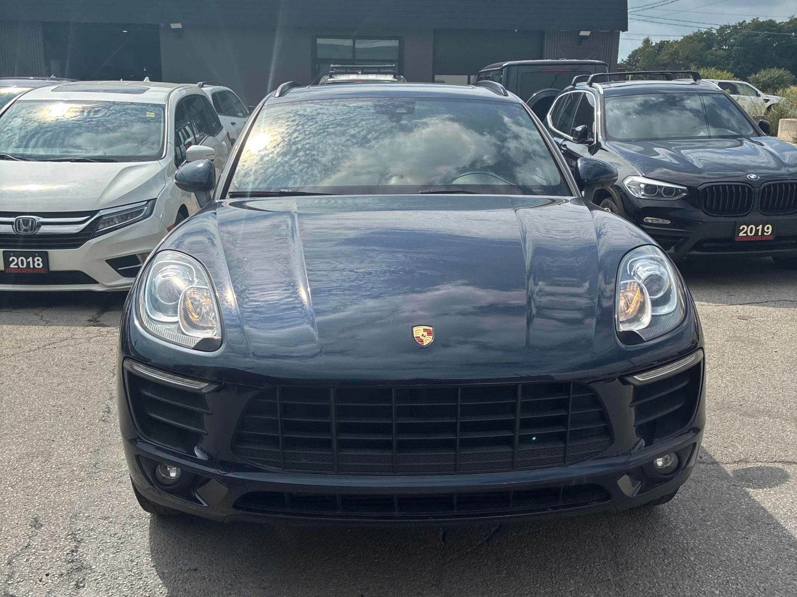 Porsche Macan * AWD * CARFAX * ОПЦИЯ ЗА ФИНАНСИРАНЕ, снимка 6 - Автомобили и джипове - 56114179