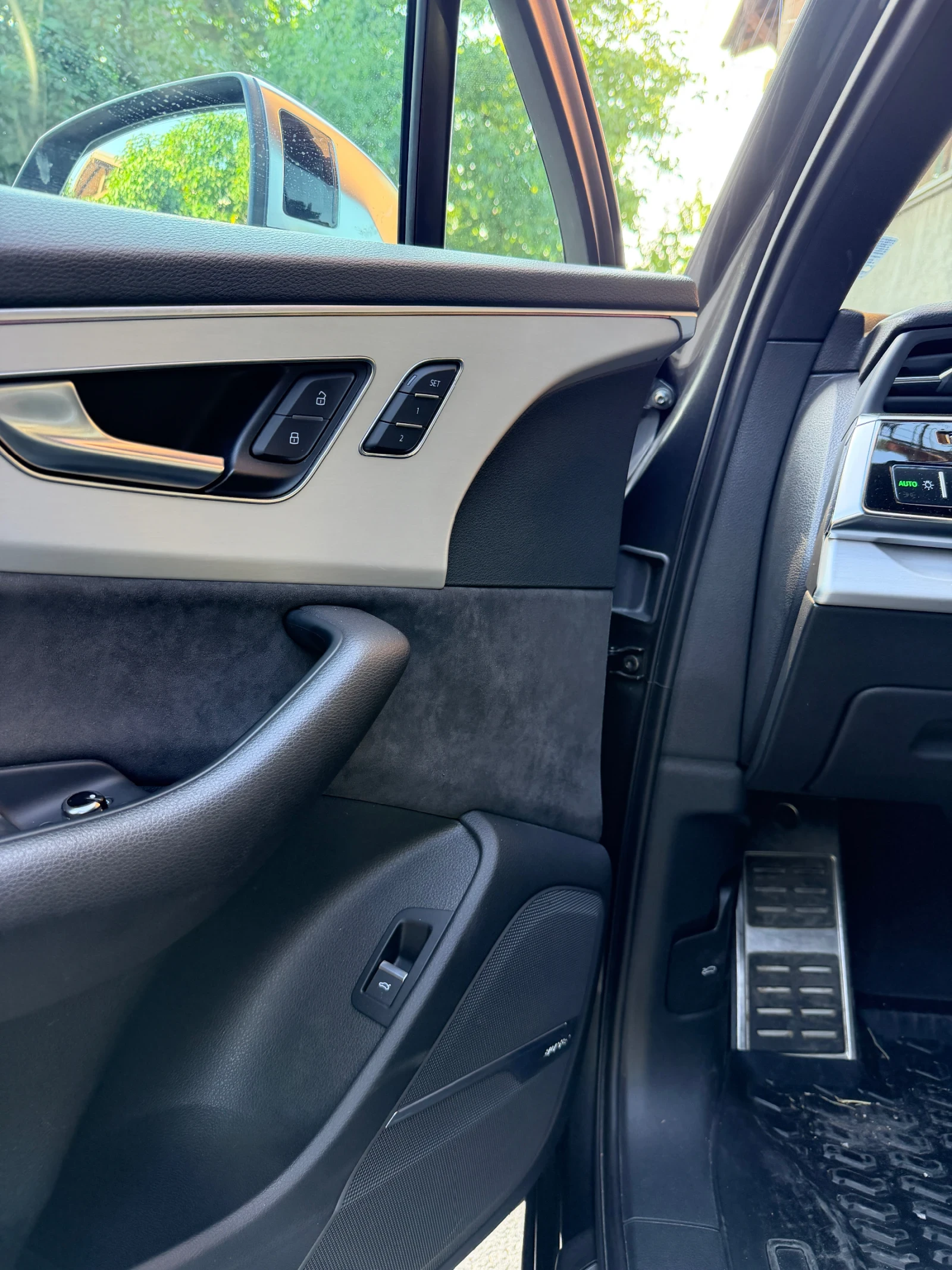 Audi SQ7, снимка 9 - Автомобили и джипове - 56213554