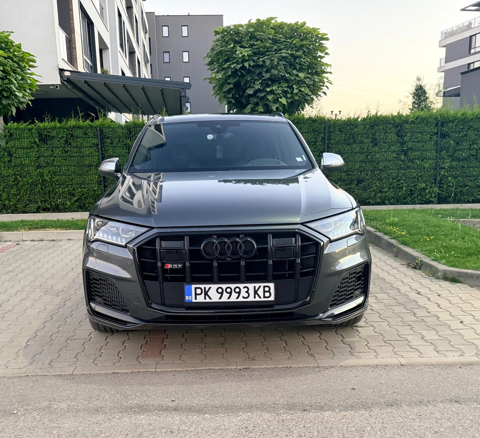 Audi SQ7, снимка 3 - Автомобили и джипове - 56213554