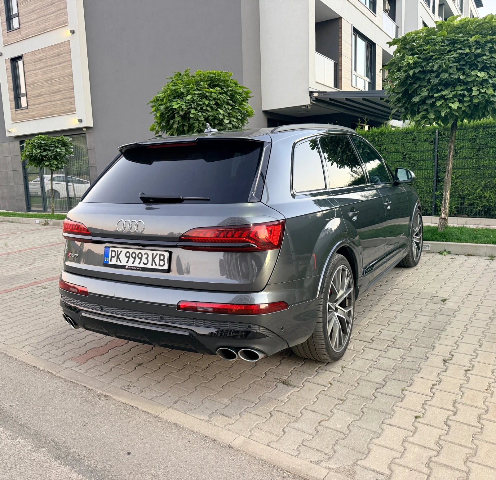 Audi SQ7, снимка 5 - Автомобили и джипове - 56213554