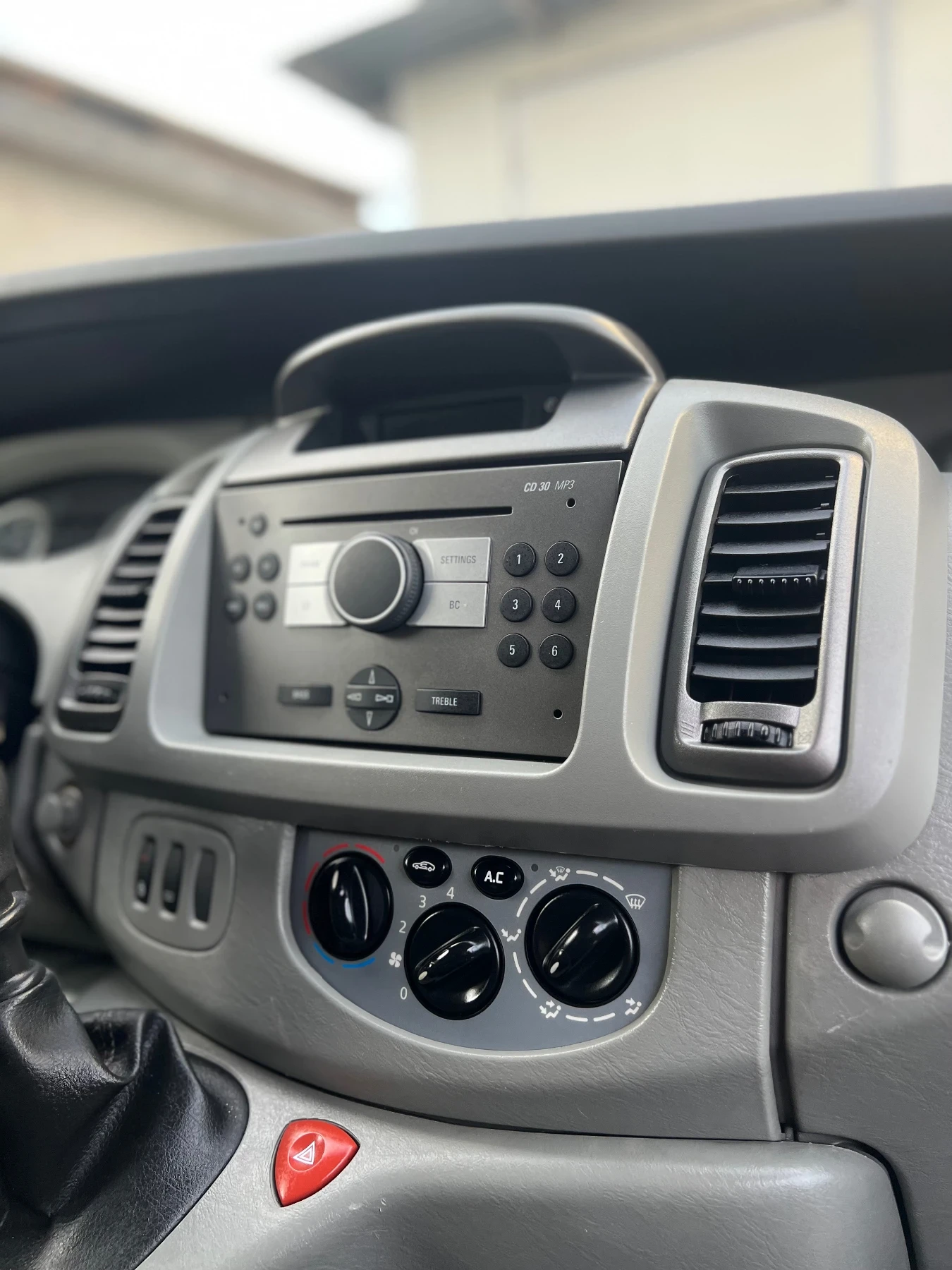 Opel Vivaro Long / * 179 000* /   | Mobile.bg   16