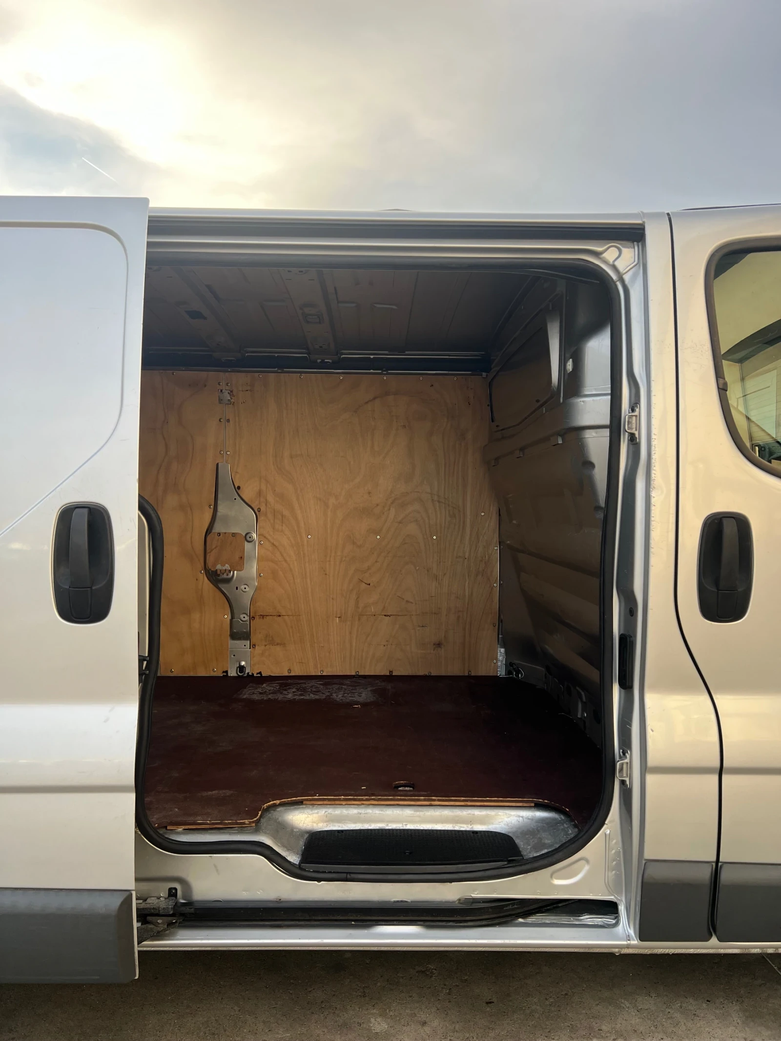 Opel Vivaro Long / * 179 000* /   | Mobile.bg   11